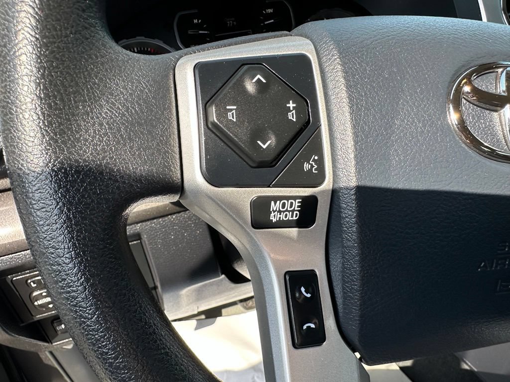 Used 2020 Toyota Tundra SR5 w/ SR5 Upgrade Package AWD/4WD image 16