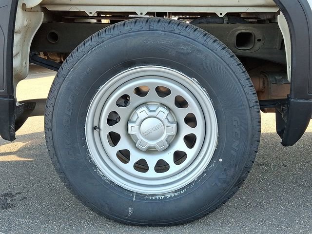 Used 2023 GMC Sierra 1500 Pro w/ Pro Value Package image 8