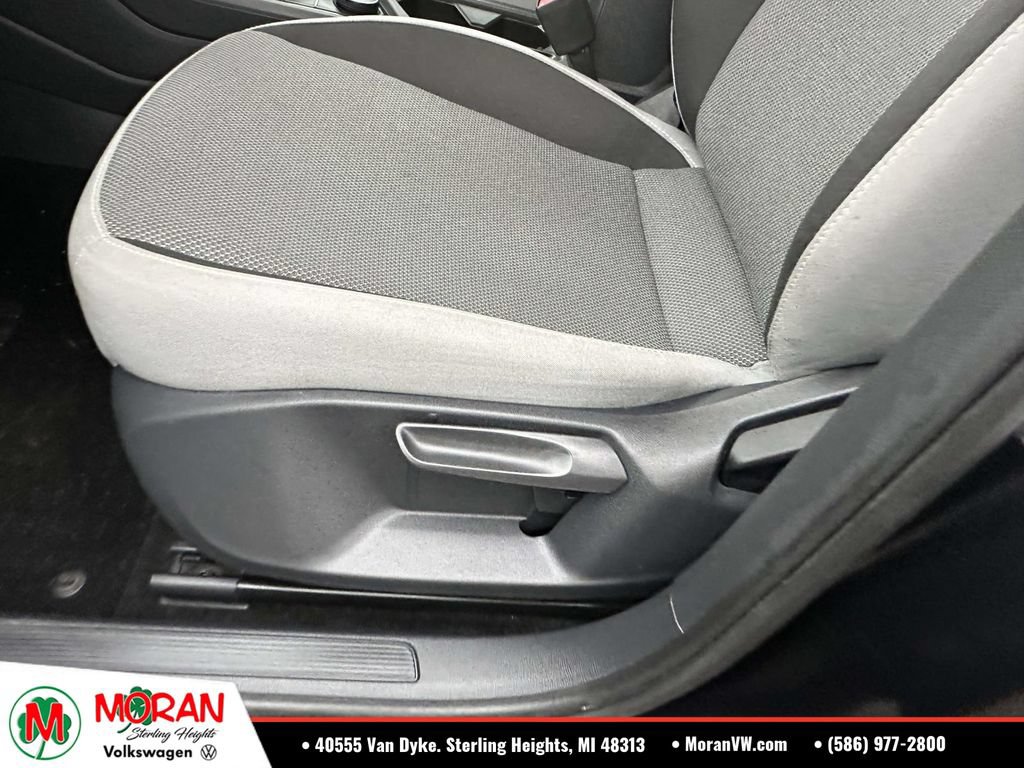 Certified 2024 Volkswagen Taos S AWD/4WD image 18