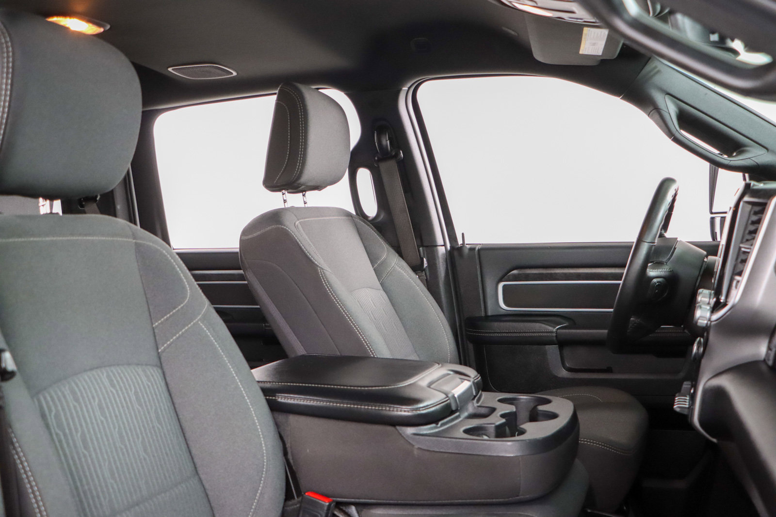 Used 2024 RAM 2500 Big Horn w/ Night Edition image 28