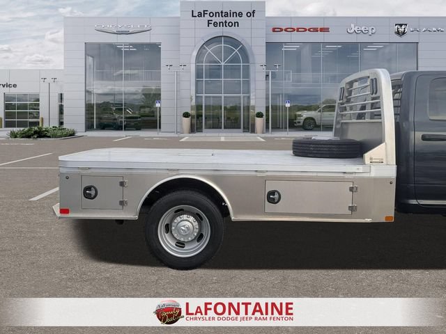 New 2026 RAM 5500 4x4 Crew Cab image 7