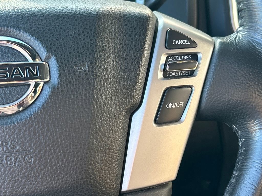 Used 2019 Nissan Titan SV w/ SV Convenience Package image 20