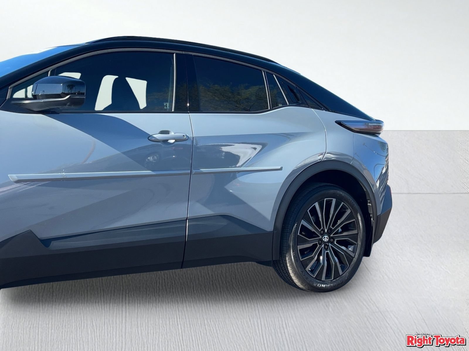 Certified 2026 Toyota C-HR w/ Cold Weather Package AWD/4WD image 10