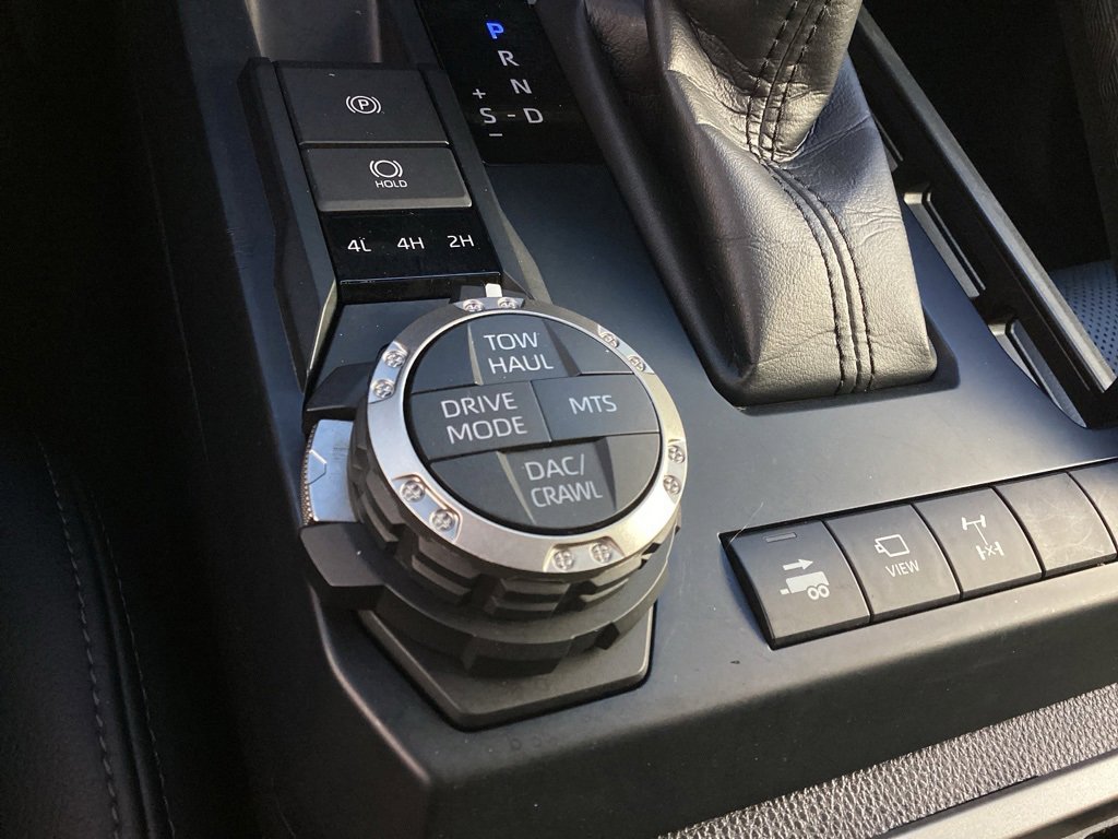 Used 2024 Toyota Tacoma TRD Off-Road image 20