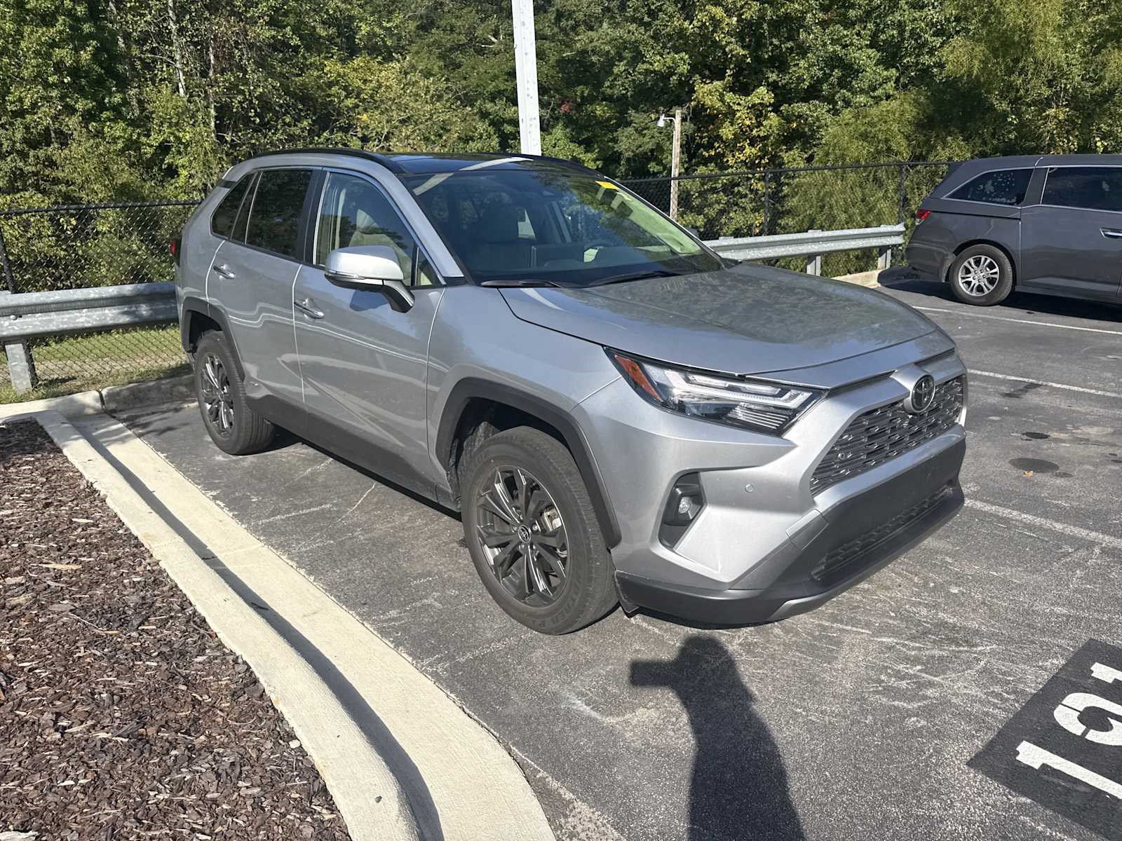 Used 2025 Toyota RAV4 Limited w/ Advanced Technology Package AWD/4WD image 5