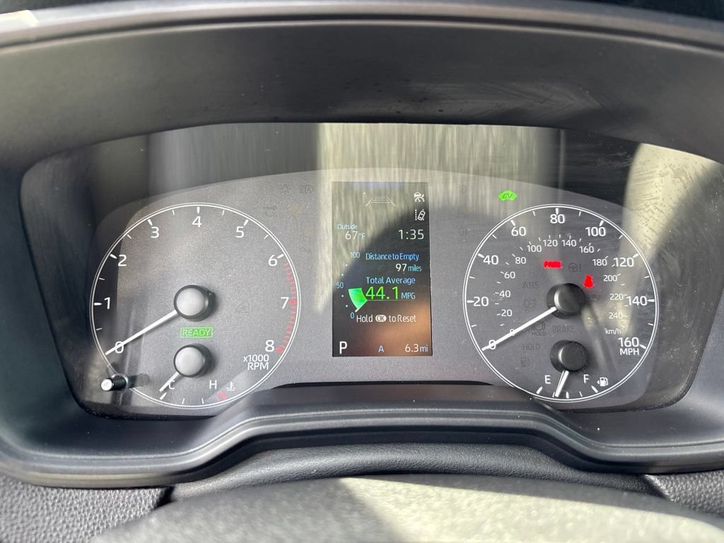 Used 2024 Toyota Corolla Cross AWD Hybrid image 14