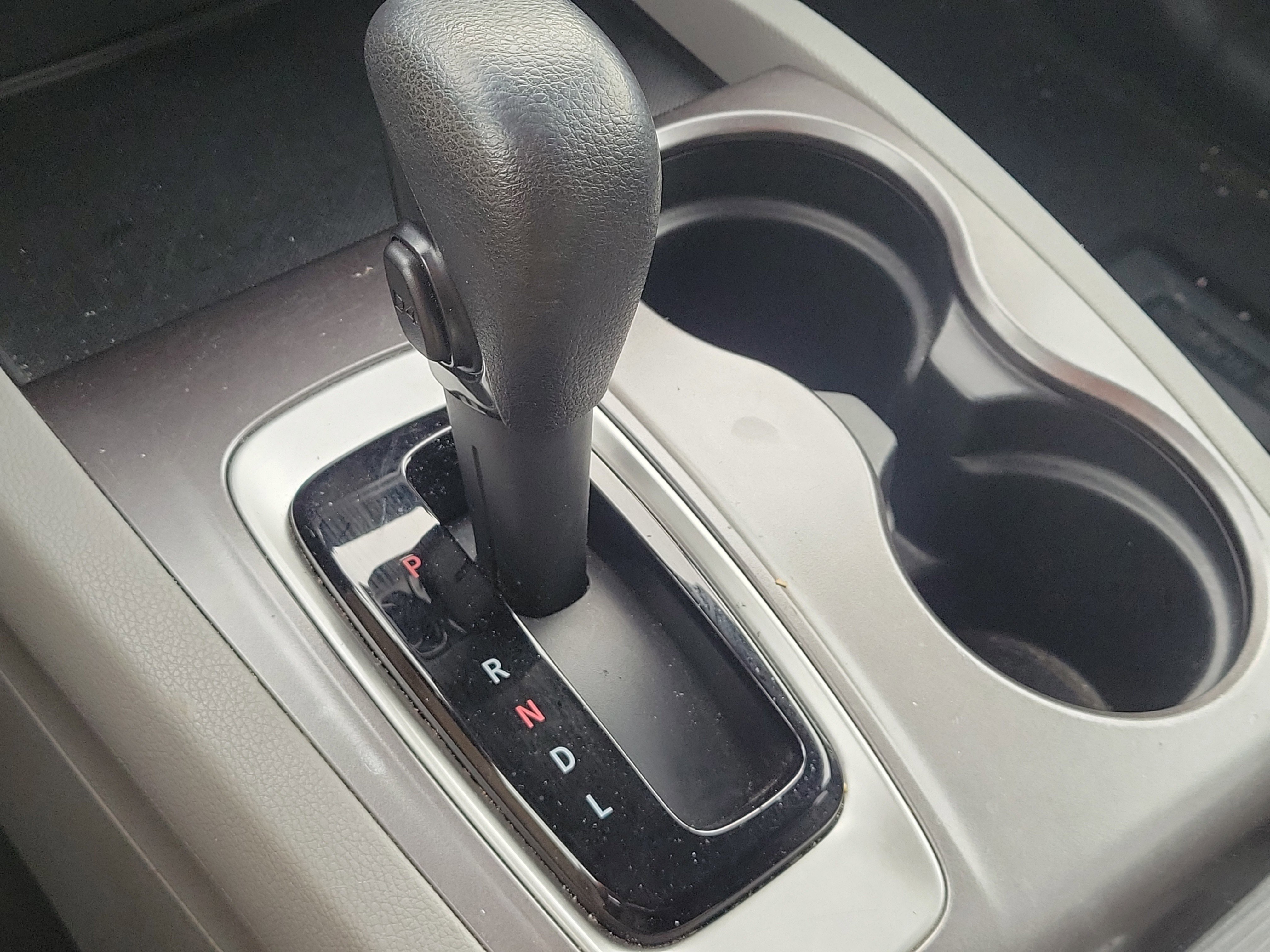 Used 2020 Honda Pilot LX image 29