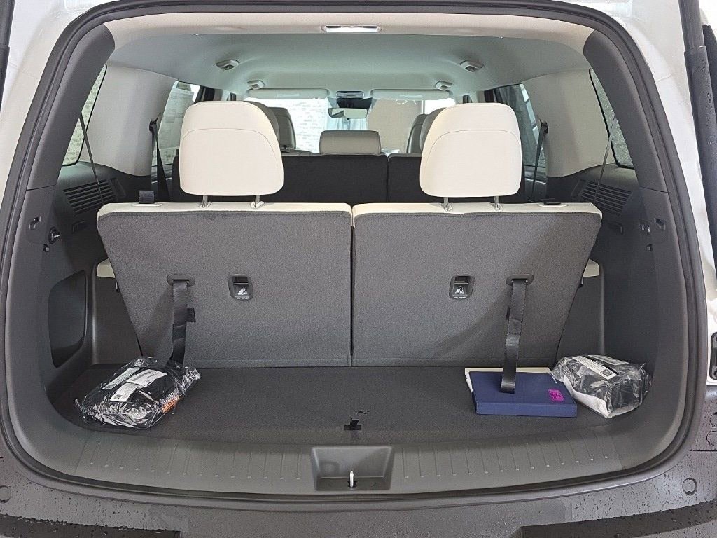 New 2026 Hyundai Santa Fe SEL image 15