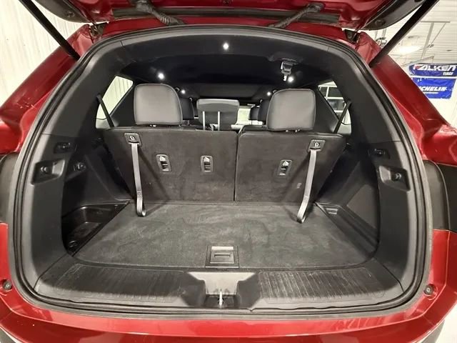 Used 2025 Honda Pilot TrailSport image 21