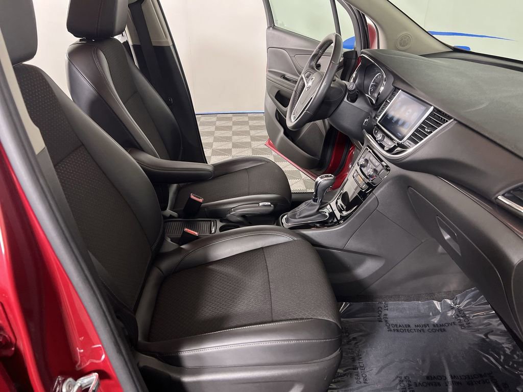 Certified 2019 Buick Encore Sport Touring AWD/4WD image 27