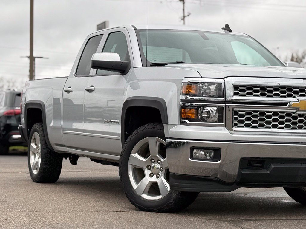 Used 2015 Chevrolet Silverado 1500 LT w/ LT Convenience Package AWD/4WD image 40