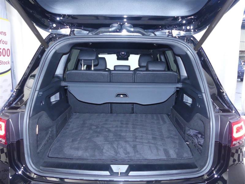 Used 2022 Mercedes-Benz GLB 250 4MATIC w/ Premium Package Lite image 28