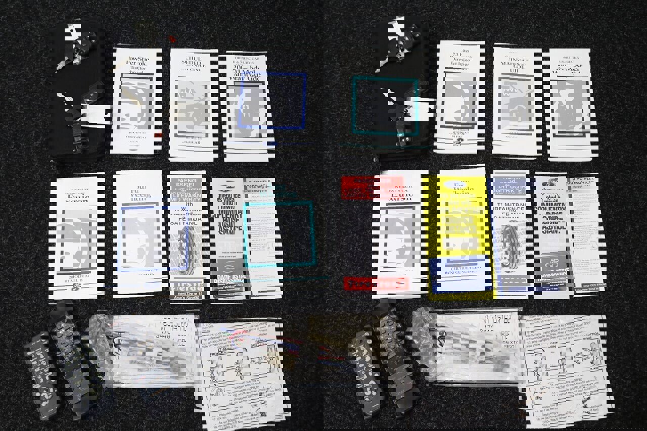 Used 2001 Ford Excursion Limited image 21