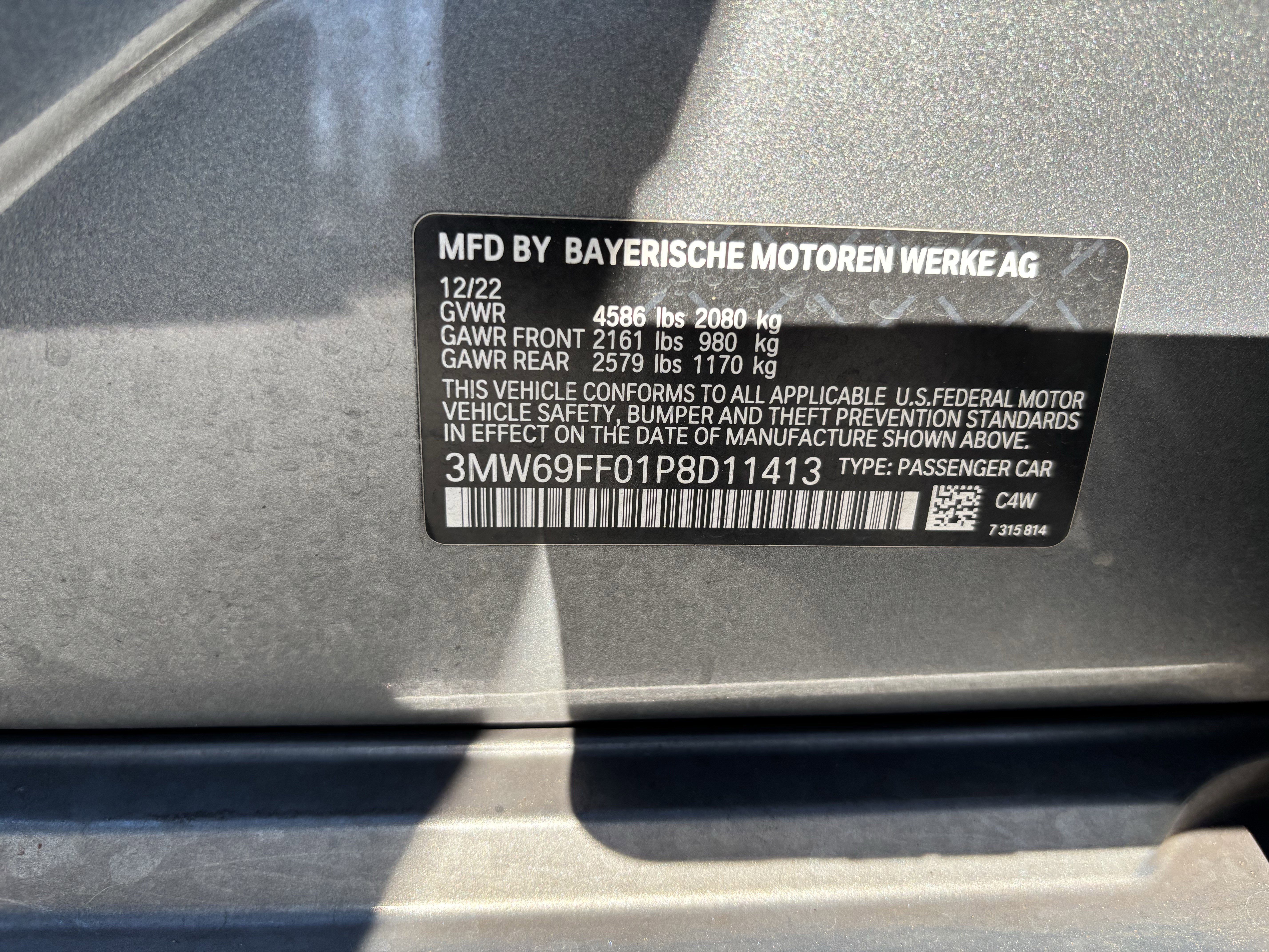 Used 2023 BMW 330i Sedan w/ Premium Package image 38