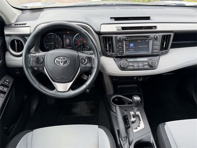 Used 2016 Toyota RAV4 XLE image 10
