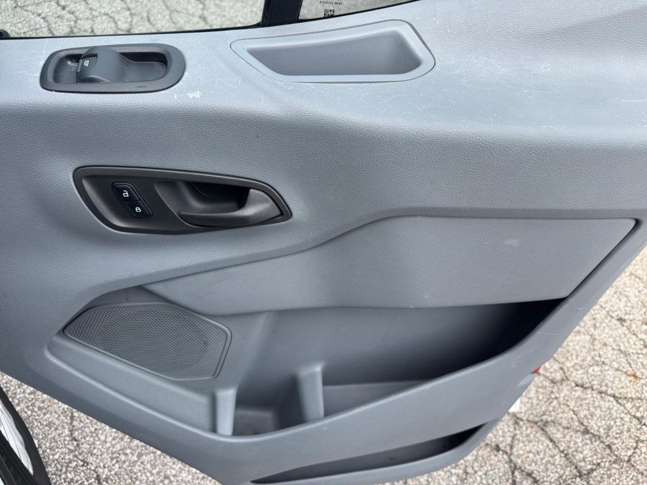 Used 2018 Ford Transit 250 130 Low Roof w/ Exterior Upgrade Package image 19