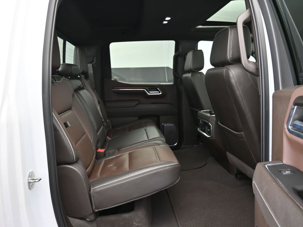Used 2024 GMC Sierra 1500 Denali w/ Denali Reserve Package AWD/4WD image 38