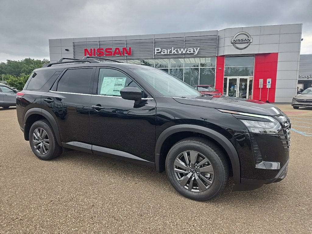 New 2026 Nissan Pathfinder SV