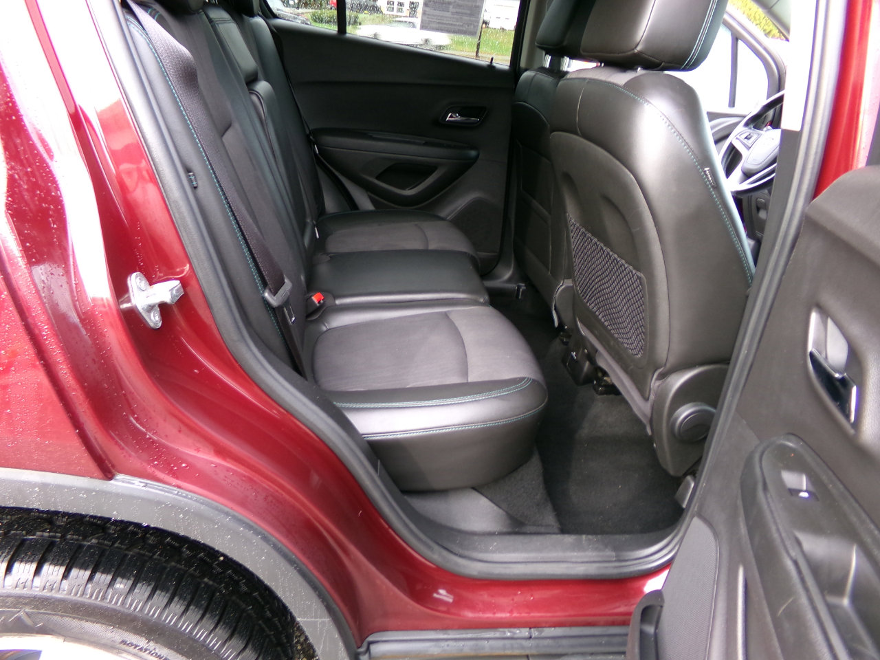 Used 2016 Chevrolet Trax LT w/ LT Convenience Package image 19