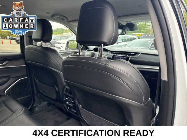 Used 2022 Jeep Grand Cherokee Limited image 24