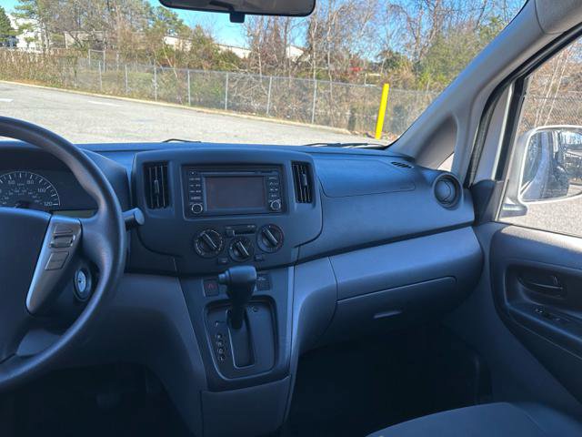 Used 2018 Nissan NV200 SV w/ Navigation Package image 11