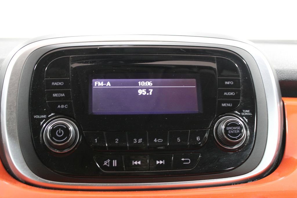 Used 2016 FIAT 500X Pop image 39