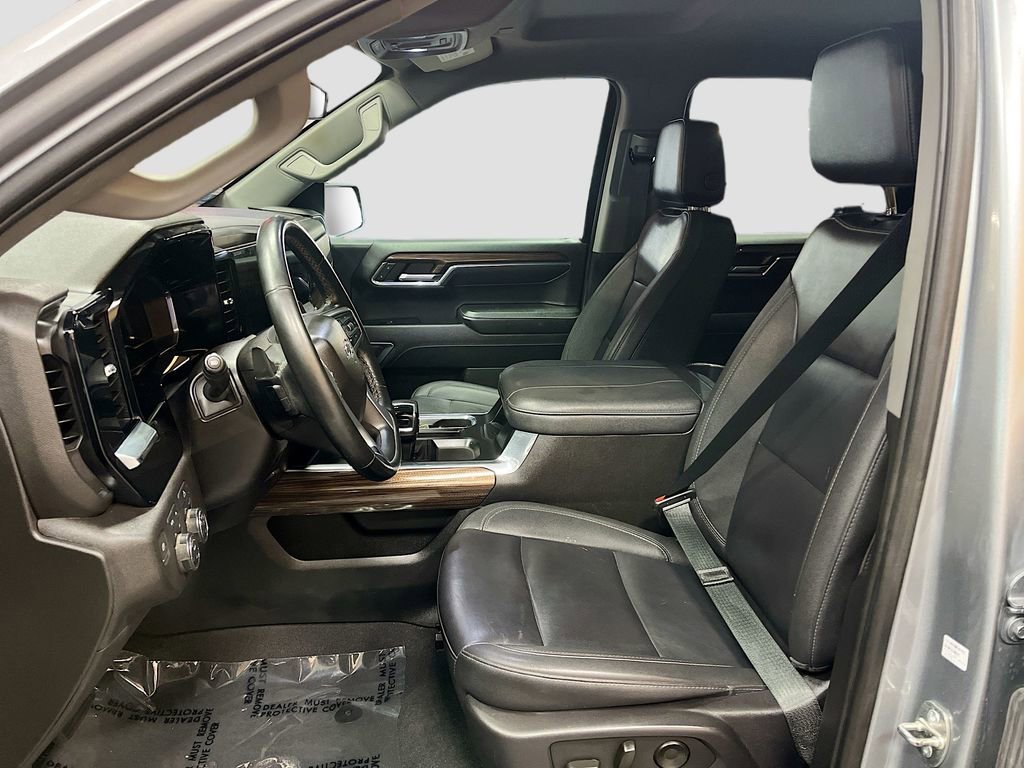 Used 2024 Chevrolet Silverado 1500 RST w/ Redline Edition image 22