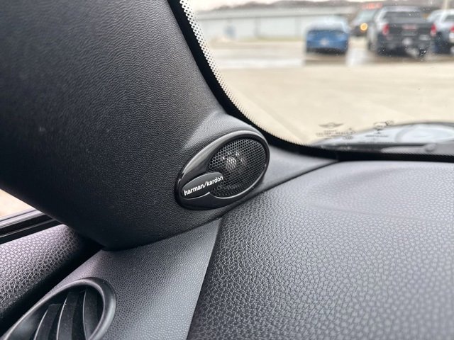 Used 2015 MINI Cooper S image 30