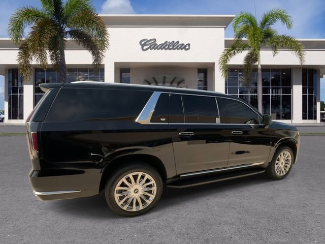 Used 2023 Cadillac Escalade ESV Premium Luxury RWD image 15