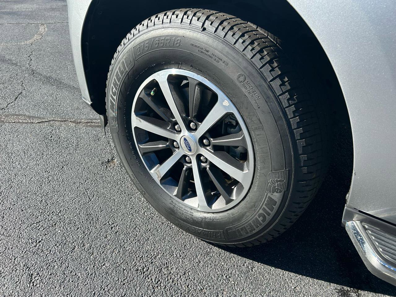 Used 2021 Ford Expedition Max XLT image 9