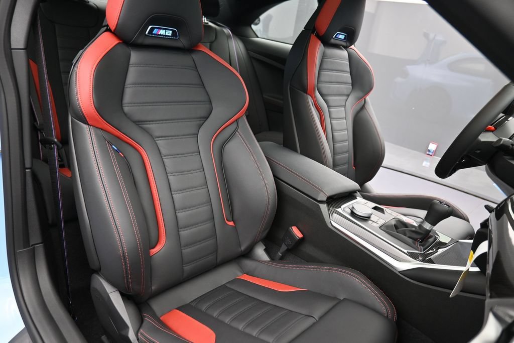 New 2026 BMW M2 w/ Lighting Package RWD image 21
