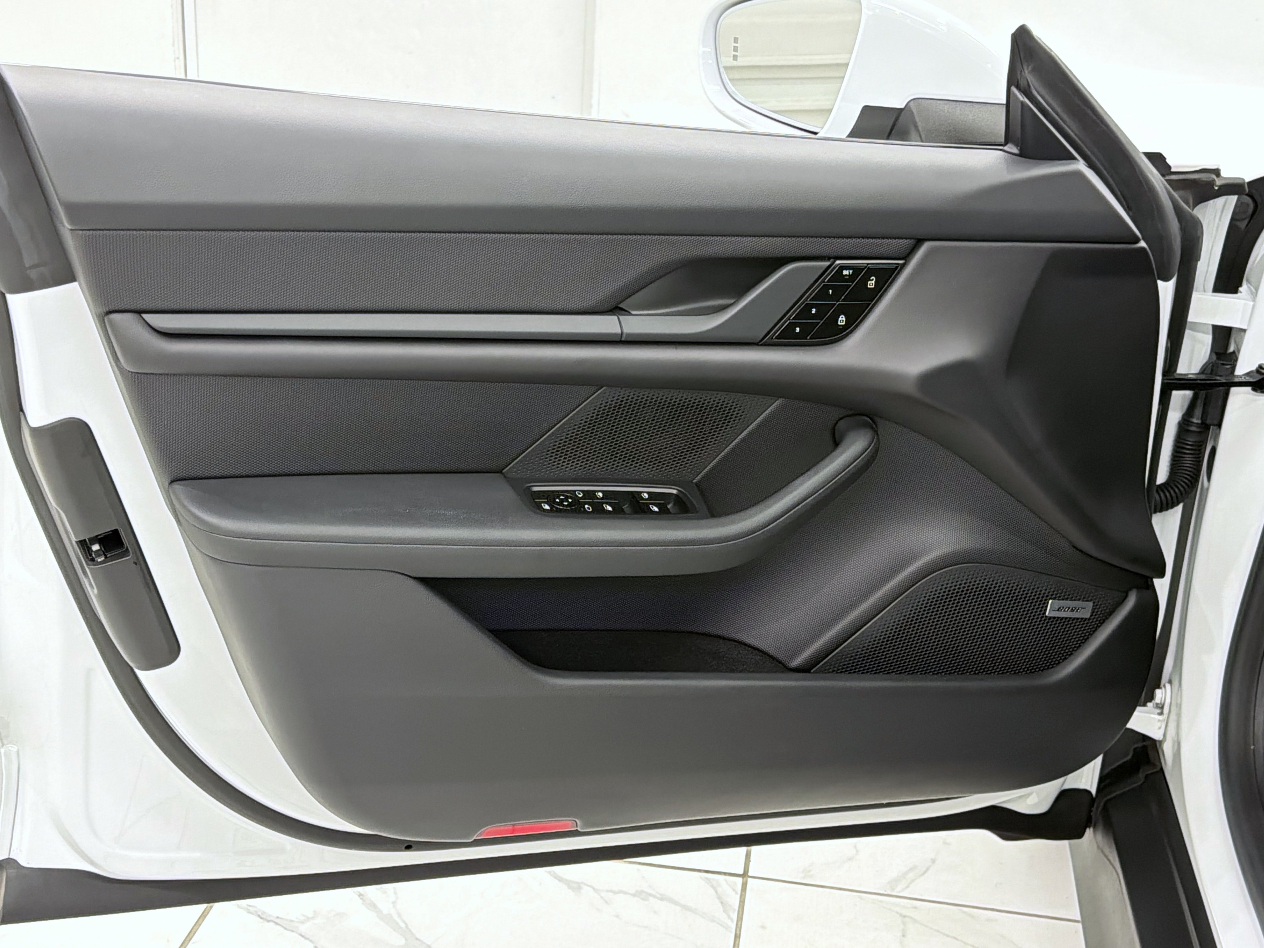 Certified 2021 Porsche Taycan RWD image 26
