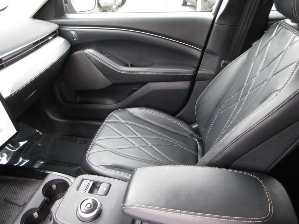 Certified 2023 Ford Mustang Mach-E Select RWD image 22