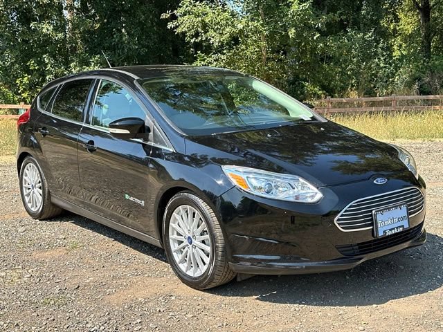 Used 2017 Ford Focus Electric Hatchback FWD image 2