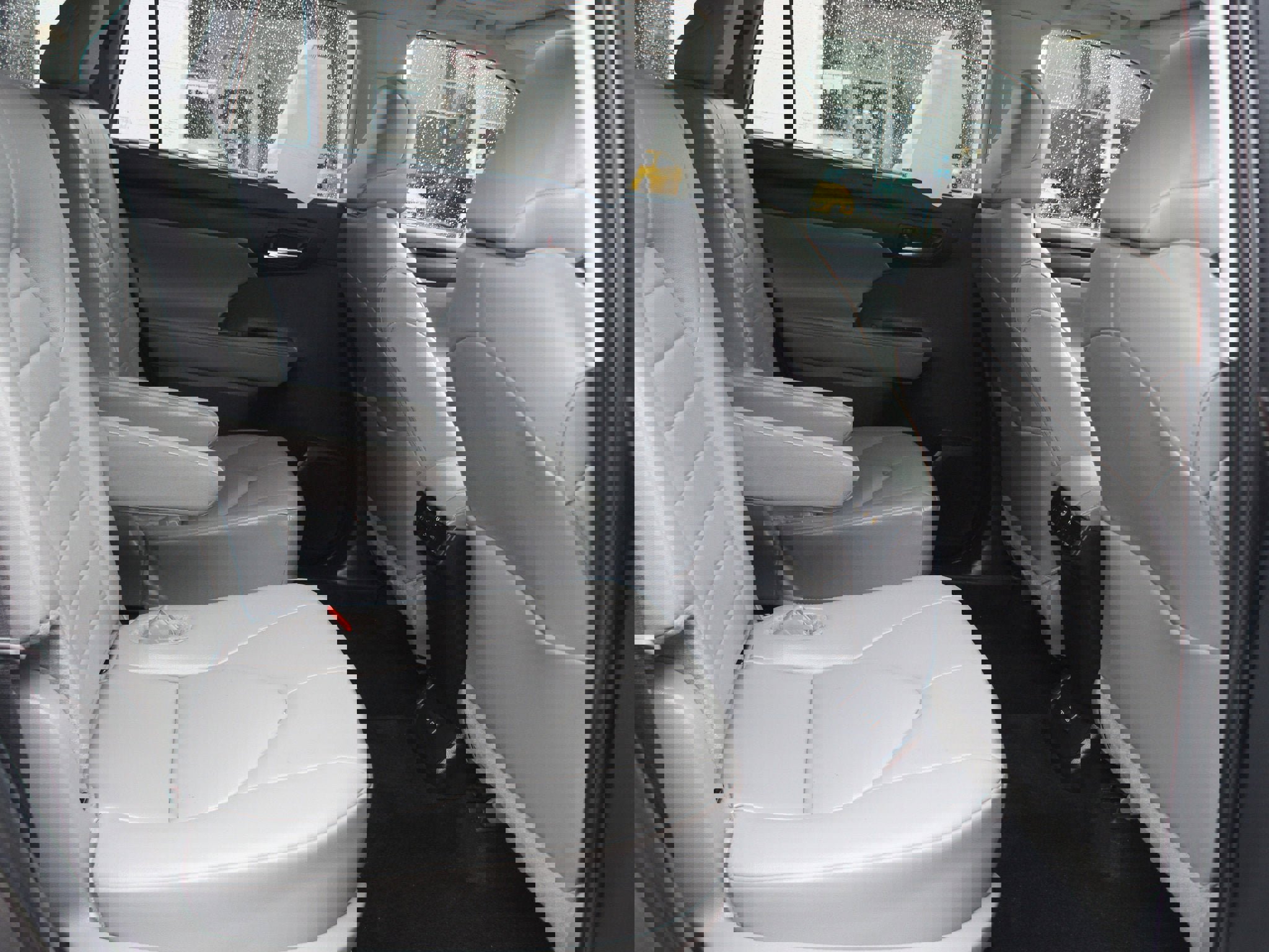 Used 2024 Toyota Highlander XLE image 23