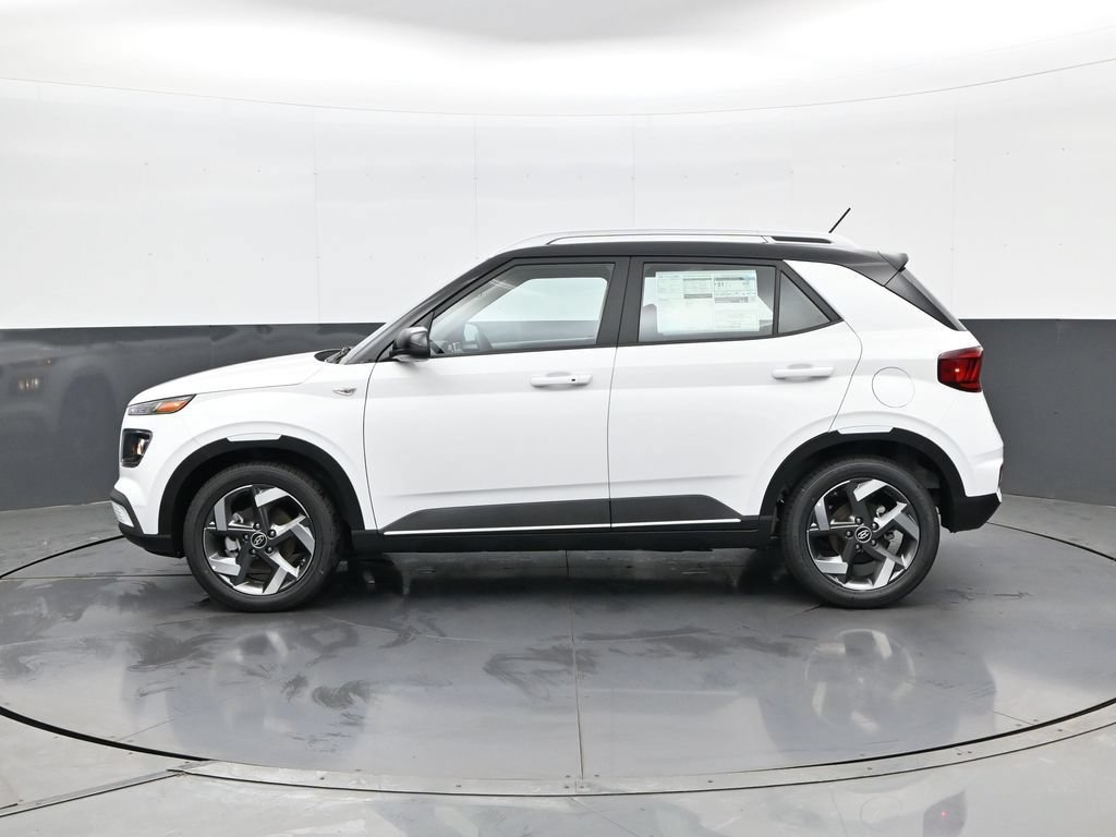 New 2026 Hyundai Venue SEL FWD image 8