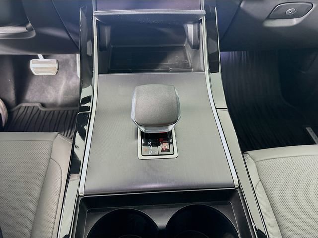 Used 2026 Land Rover Range Rover Velar Dynamic SE image 19