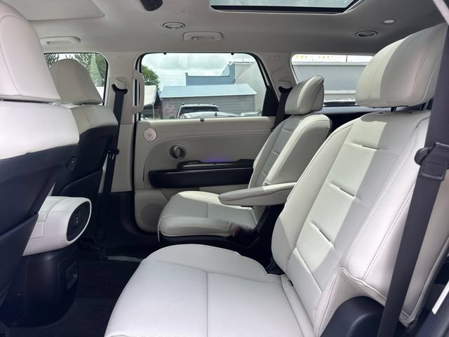 Used 2026 Hyundai Palisade Calligraphy AWD/4WD image 11