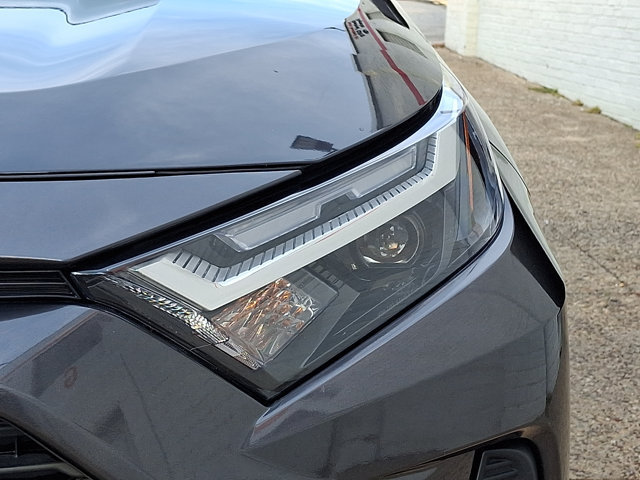 Certified 2025 Toyota RAV4 XLE AWD/4WD image 9