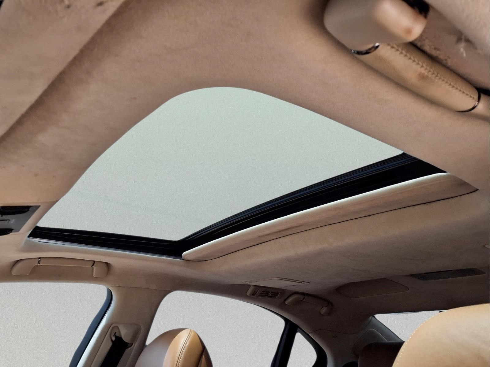 Used 2013 Lexus LS 460 w/ Ultra Luxury Pkg RWD image 15