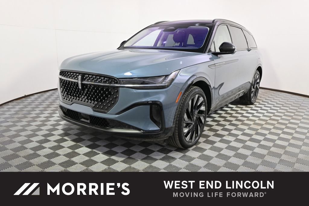 New 2026 Lincoln Nautilus Reserve w/ Jet Appearance Package image 1