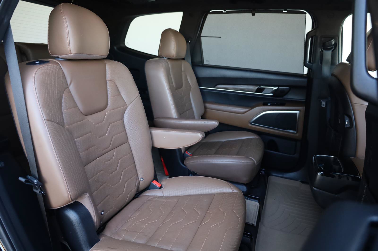 Used 2021 Kia Telluride SX w/ SX Prestige Package AWD/4WD image 27