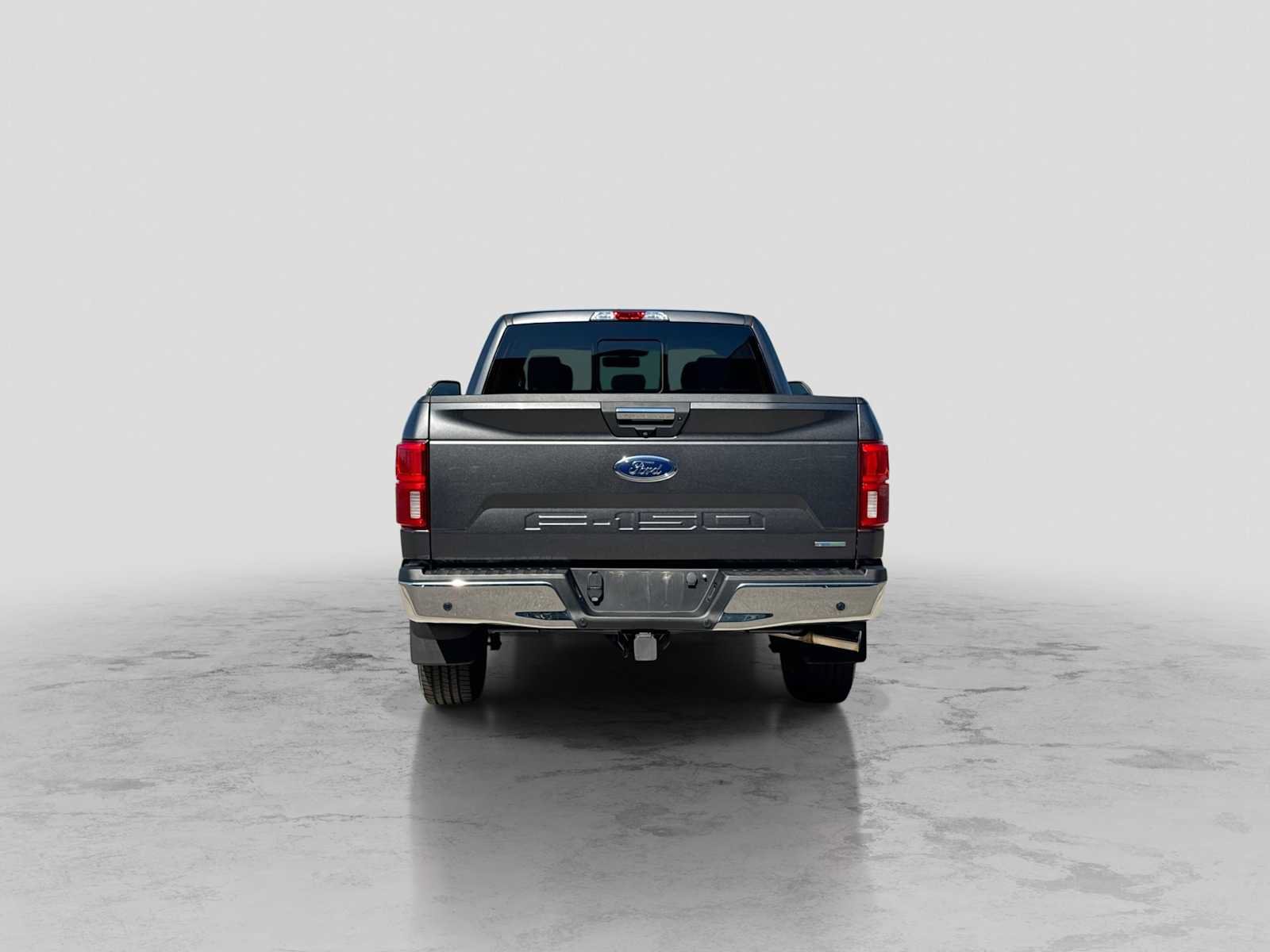 Used 2018 Ford F150 XLT w/ Equipment Group 302A Luxury AWD/4WD image 5