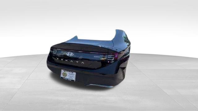 Used 2026 Hyundai Sonata SE FWD image 82