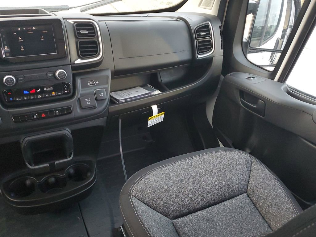 New 2025 RAM ProMaster 1500 w/ Quick Order Package 22G SLT image 12