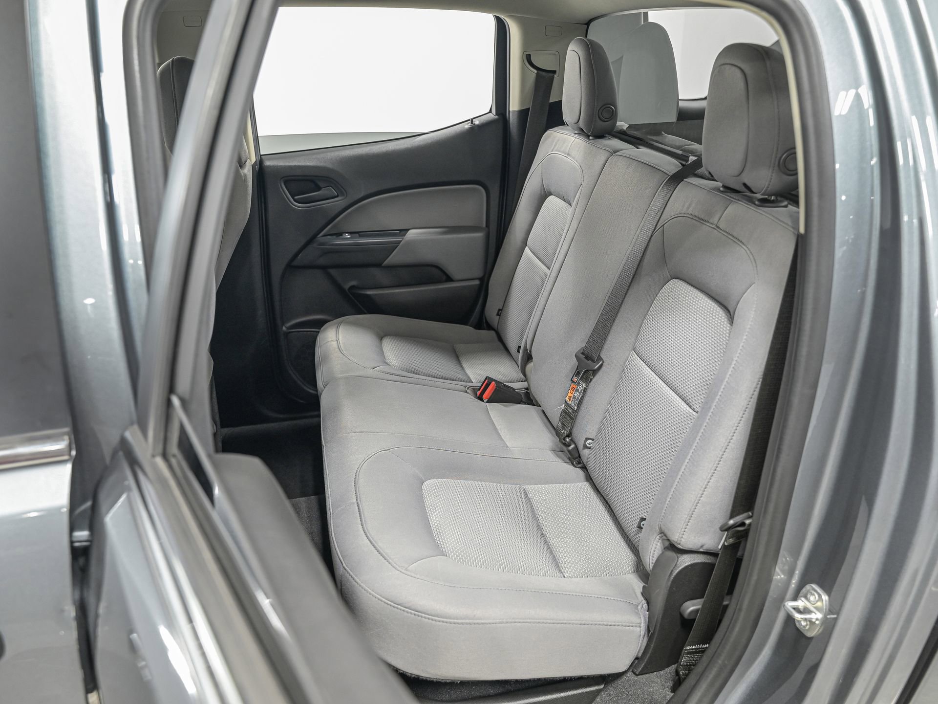 Used 2019 Chevrolet Colorado W/T w/ WT Convenience Package AWD/4WD image 25