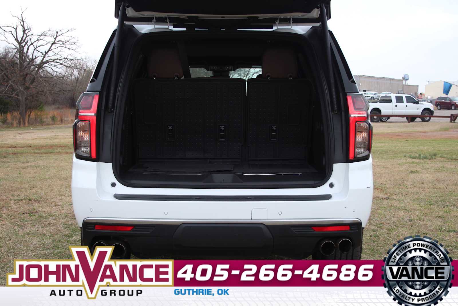 Used 2023 Chevrolet Tahoe High Country AWD/4WD image 9