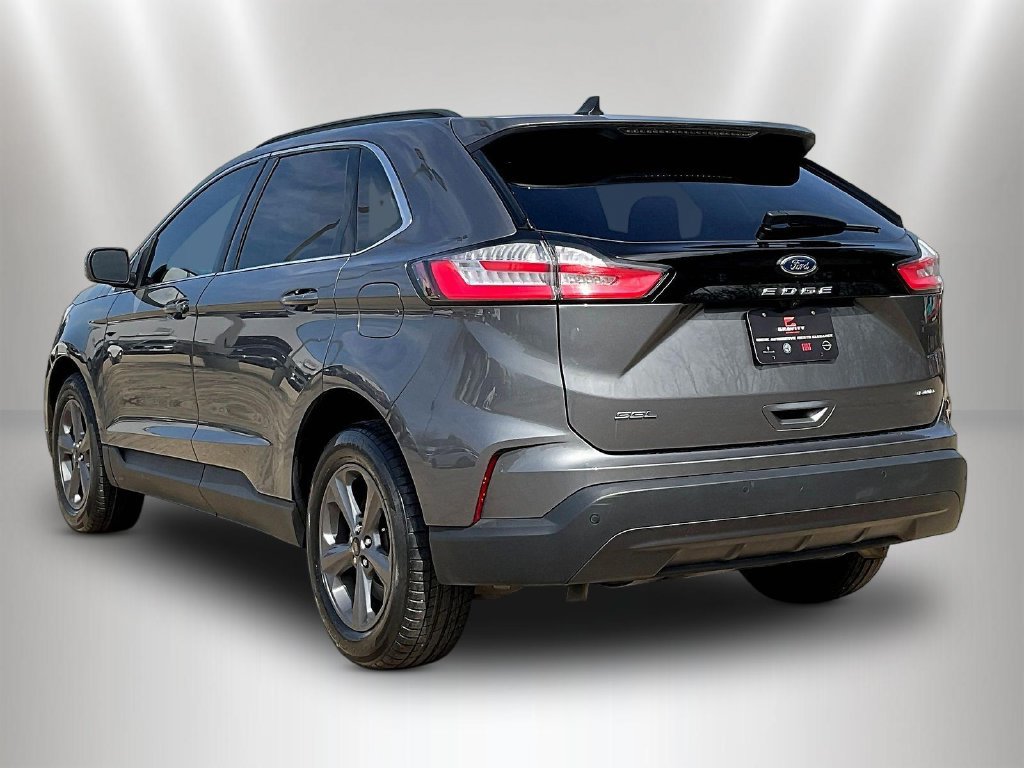 Used 2022 Ford Edge SEL w/ Sport Appearance Package AWD/4WD image 4