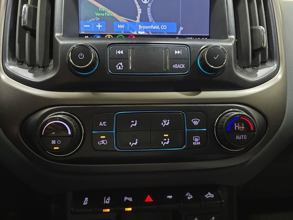 Used 2021 Chevrolet Colorado Z71 w/ Safety Package AWD/4WD image 24