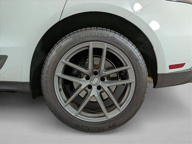 Certified 2025 Porsche Macan Turbo image 28